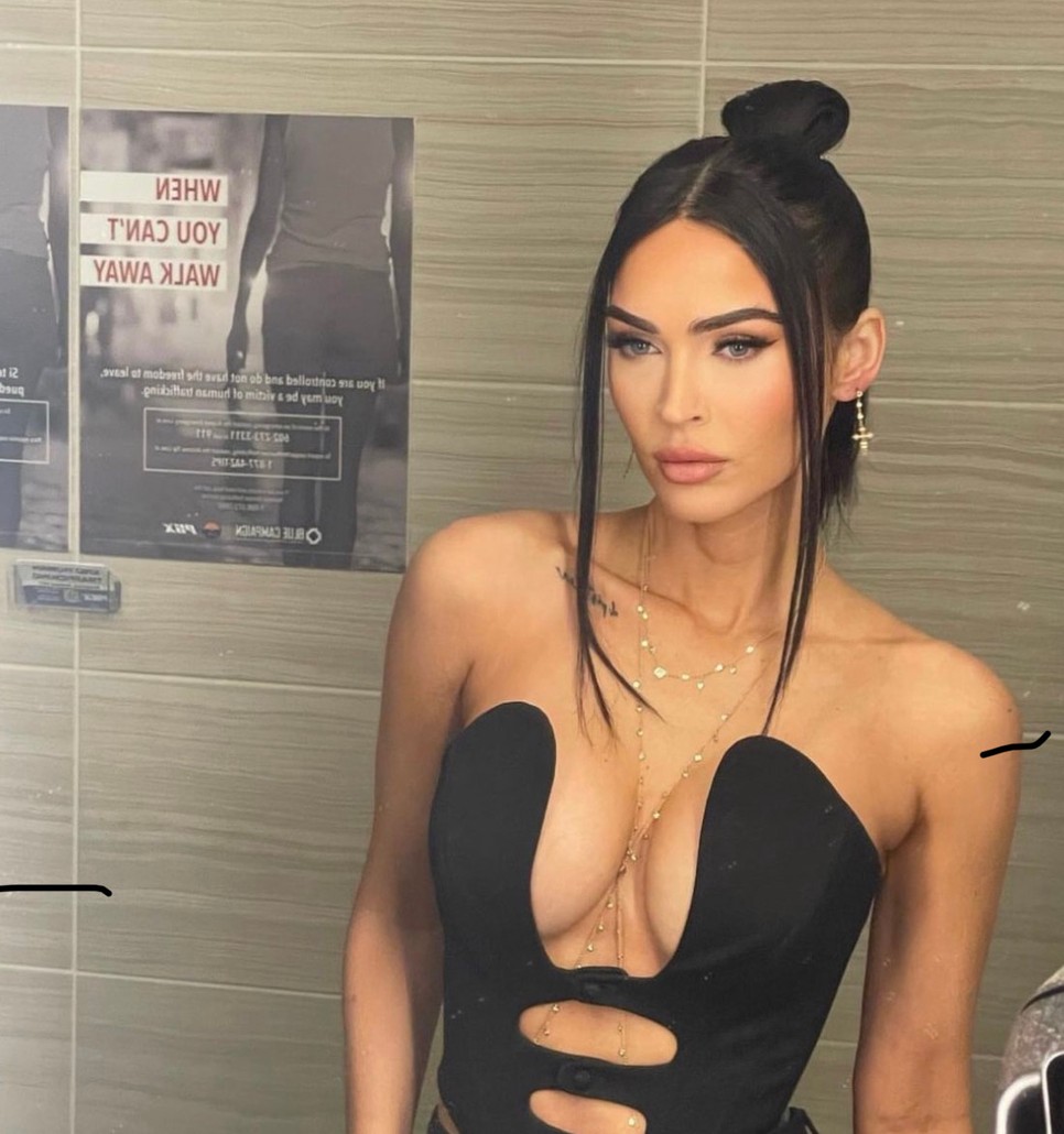 Megan Fox ezt a képet töltötte fel Instagramra, de azóta törölte már a fiókját