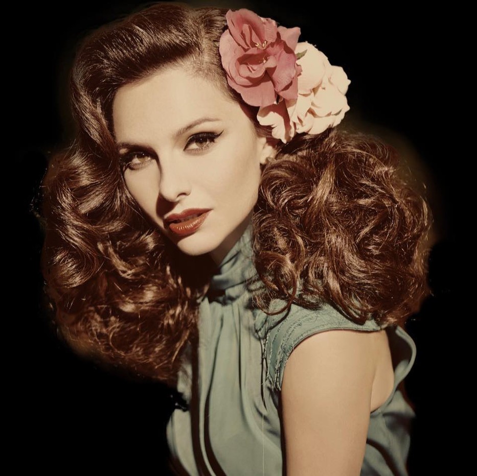 Zséda és Kökény Attila megidézik a Casablancát új közös klipjükben