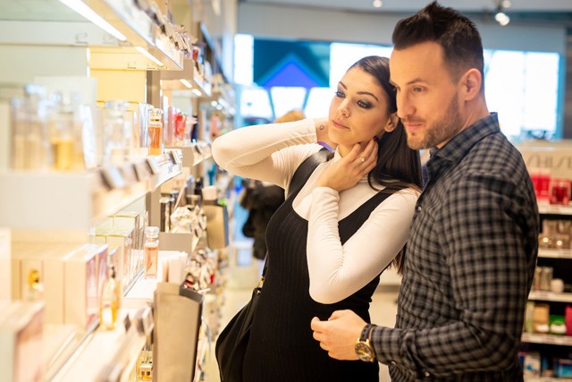 A világ első parfümje magyar volt: 9 dolog, amit nem tudtál a parfümválasztásról