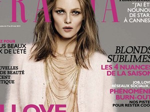 Beesett arc, karikás szemek - riasztó formában Vanessa Paradis