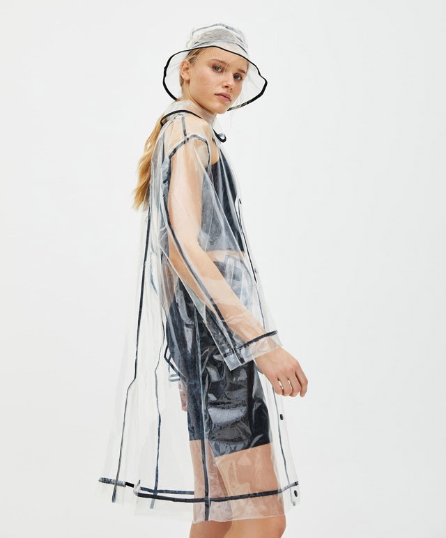 Átlátszó esőkabát PULL AND BEAR 14 995 Ft