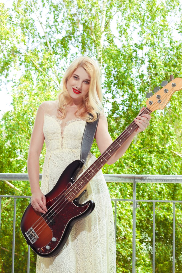 Baumann Eszter Anna: ˝A zeneszerzés számomra olyan, mintha egy másik dimenzióba lépnék¨