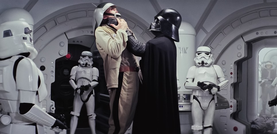 A keményvonalas rajongók körében gyakran találkozni azzal a panasszal, hogy a régi filmek jobbak voltak az újonnan legyártott produkcióknál