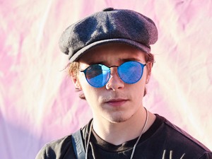 Brooklyn Beckham új barátnőjét Justin Bieber fedezte fel
