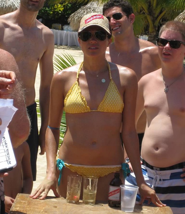 Meghan Markle bikiniben az esküvőjén