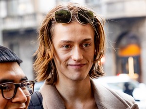 Szexuális zaklatással vádolják a Wednesday sztárját, Percy Hynes White-ot