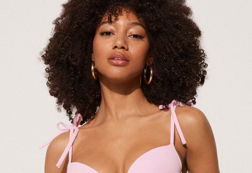 6 fürdőruha és bikini, ami tarol 2025 nyarán: ezek a színek és fazonok mindent visznek