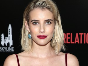 Emma Roberts ismét barna, és jobban néz ki mint valaha