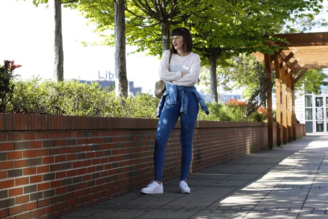 Sophie megmutatja, mit viselj rövid ujjú helyett ebben a meleg időben