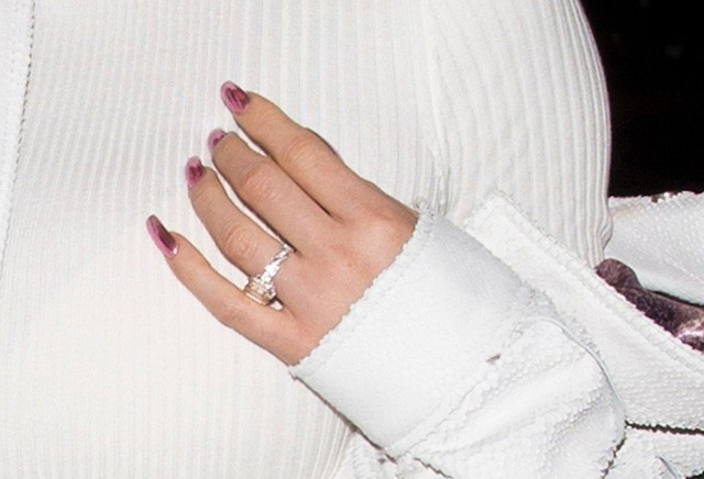 Kylie Jenner eljegyzési gyűrűje