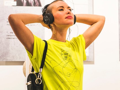 Összefogtak a kortárs magyar művészek, hogy új szintre emeljék a zenehallgatás élményét