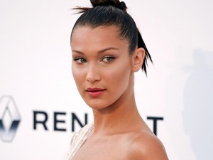 Hoppá! Nagyon izzik a levegő Bella Hadid és Leonardo DiCaprio között!