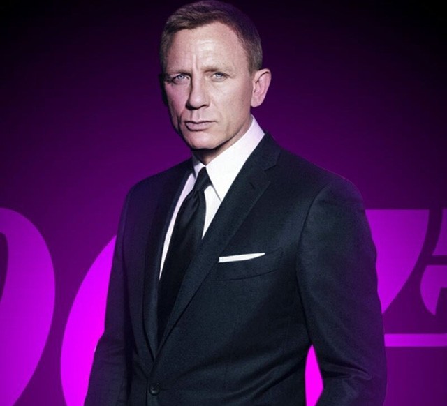 Daniel Craig