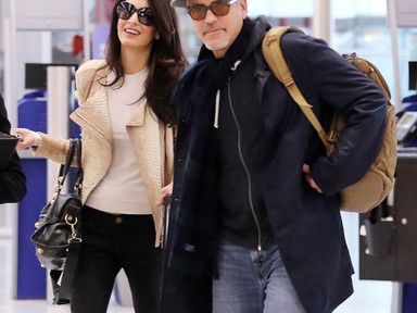 George Clooney a feleségéhez fiatalodik