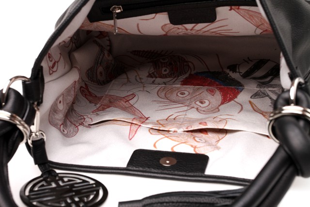 Egyedi táska lett az autista fiatal rajzából