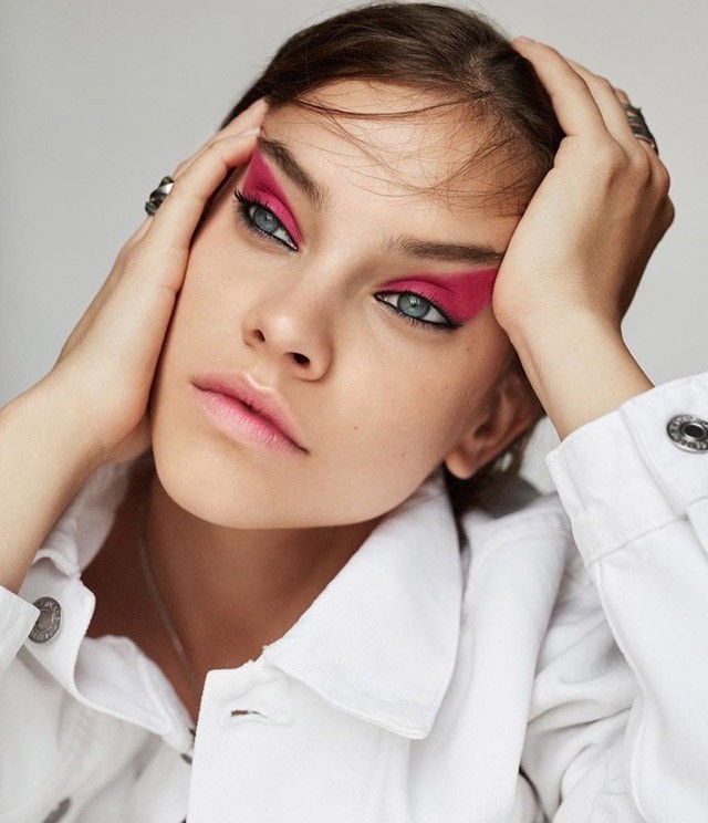 Palvin Barbara a Vogue tajvani kiadásában