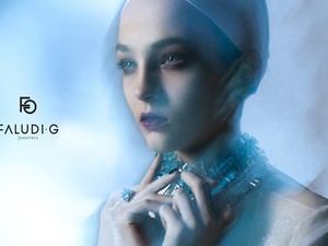 Az üveg mint kristály a Faludi G legújabb ékszerkollekciójában