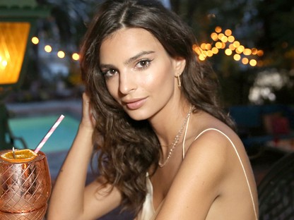 Ez a fotó olyan vad, hogy Emily Ratajkowski inkább törölte... 