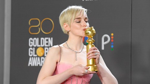 Evan Peters tarolt, de volt néhány kőkemény meglepetés is a 2023-as Golden Globe-on