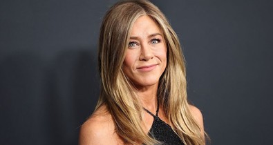 Jennifer Aniston közös videót készített párjával, csak úgy sugárzik róluk a boldogság