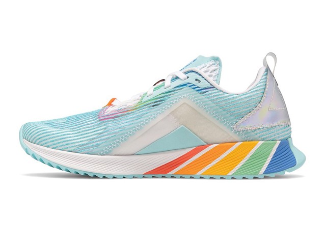 Légy büszke a szerelemre! Különleges darabokkal ünneplik a márkák a Pride hónapját