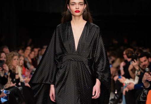 Gulyás Michelle olimpiai bajnok nyitotta meg Demeter Richárd bemutatóját a BCEFW divathéten