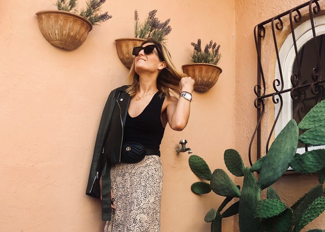 Lefkovics Szonja ma egy nagyon menő dzsekit választott barátnője ruhatárából