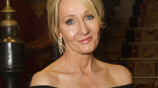 JK Rowling három új Harry Potter könyvet jelentett be!