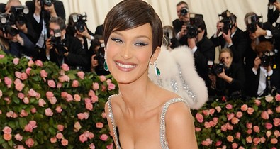 Topmodellek lenyügőző, megdöbbentő szettjei a Met gálán