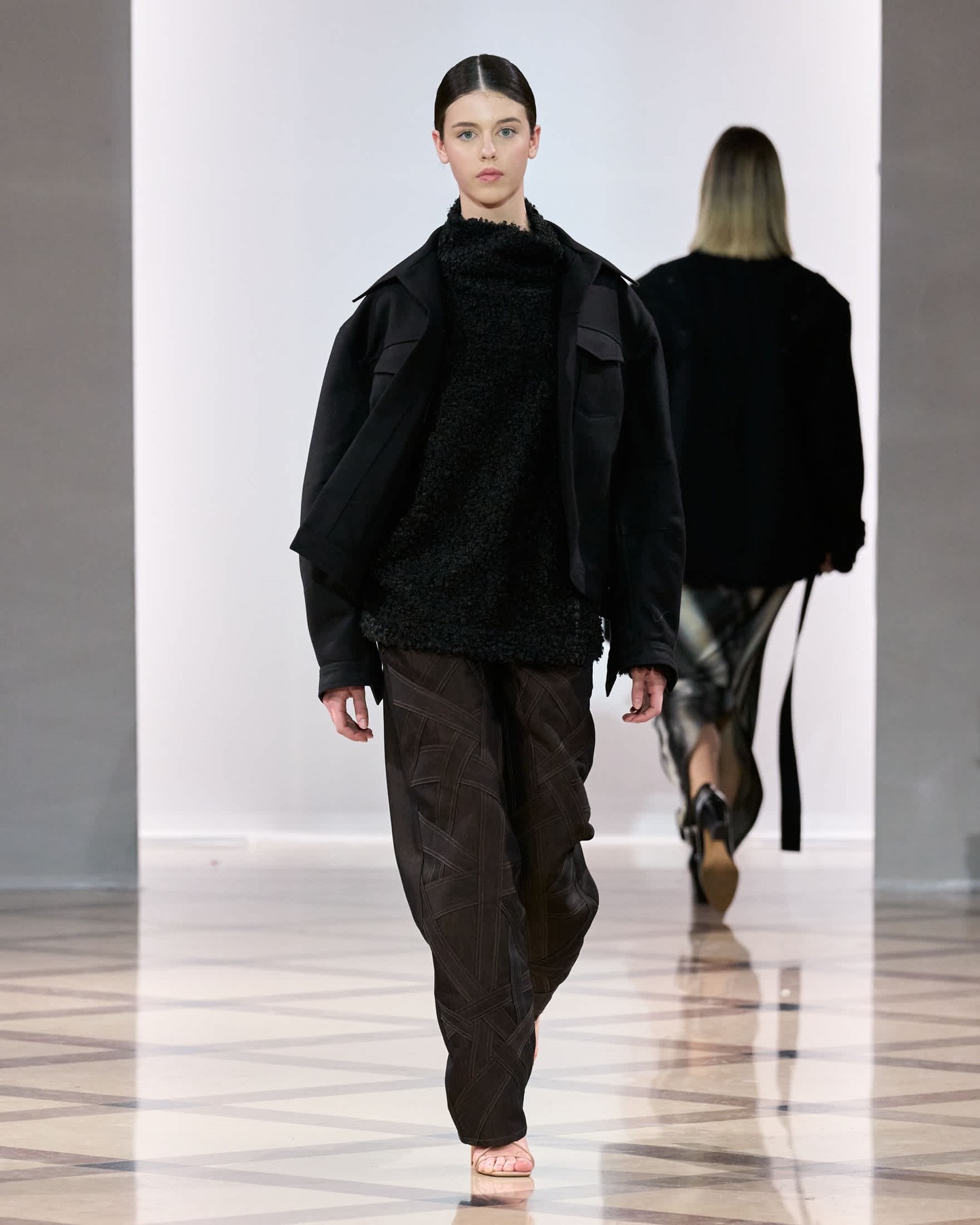 KATASZEGEDI 2025-2026 őszi-téli kollekció bemutatója a Mercedes-Benz Bucharest Fashion Week-en 