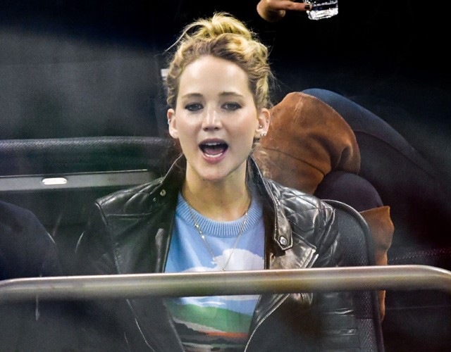 Jennifer Lawrence szurkol