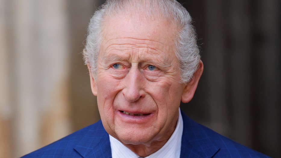 Károly király megnyitja a látogatók előtt  a Buckingham-palota ikonikus keleti szárnyát