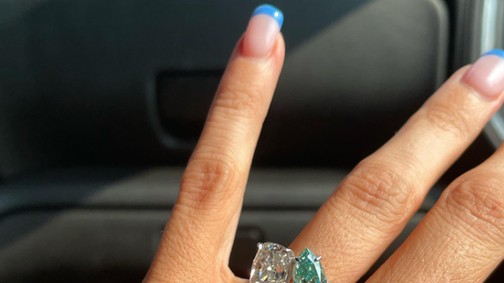 Mitől különleges az eljegyzési gyűrű, ami a sztárok kedvence lett? 