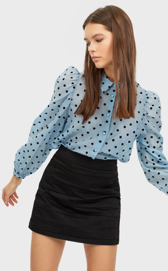 6. Puffos ujjú blúz STRADIVARIUS 4995 Ft