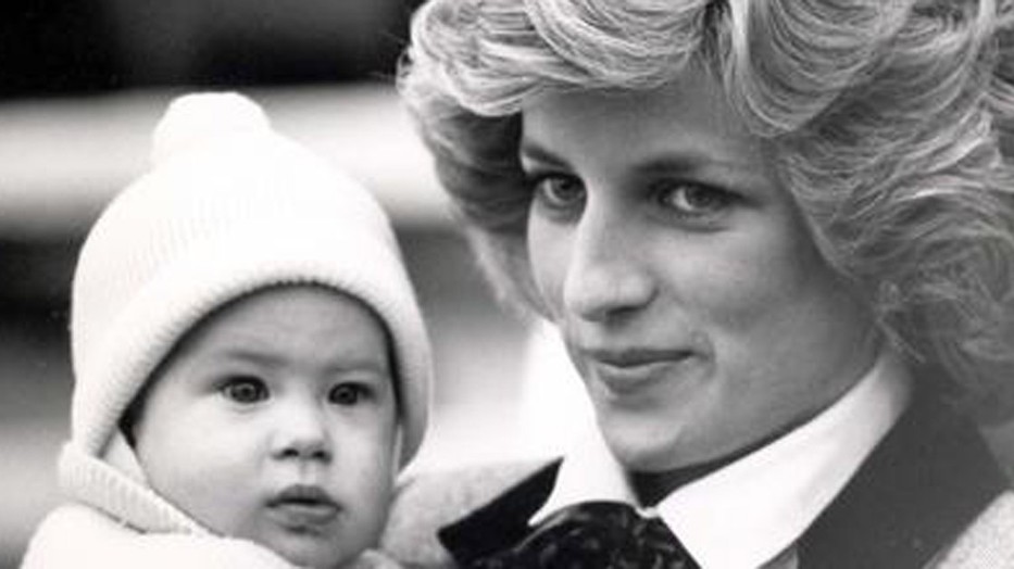 Vilmos és Harry írtó cuki gyerekkori fotói