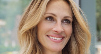 Julia Roberts fantasztikus a Calzedonia kampányában