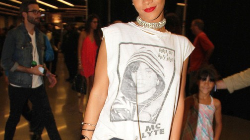 Rihanna túlságosan visszafogta magát