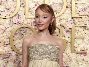 Ariana Grande és Ethan Slater között csak úgy tombolt a kémia, a kamerák előtt sem tudtak ellenállni egymásnak