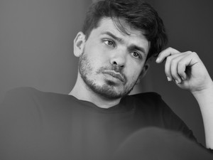 Béres Bence: a színész, aki zavarban van a tapsrend alatt