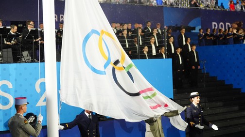 Bődületes hibát vétettek az olimpia megnyitóján: az egész világ láthatta a kínos jelenetet