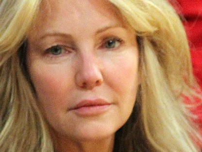 A híres sorozatsztárt kórházba vitték, öngyilkosságot akart elkövetni