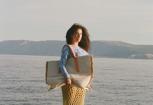 Itt az álomszép nyári táska, amivel te leszel a legsikkesebb a strandon