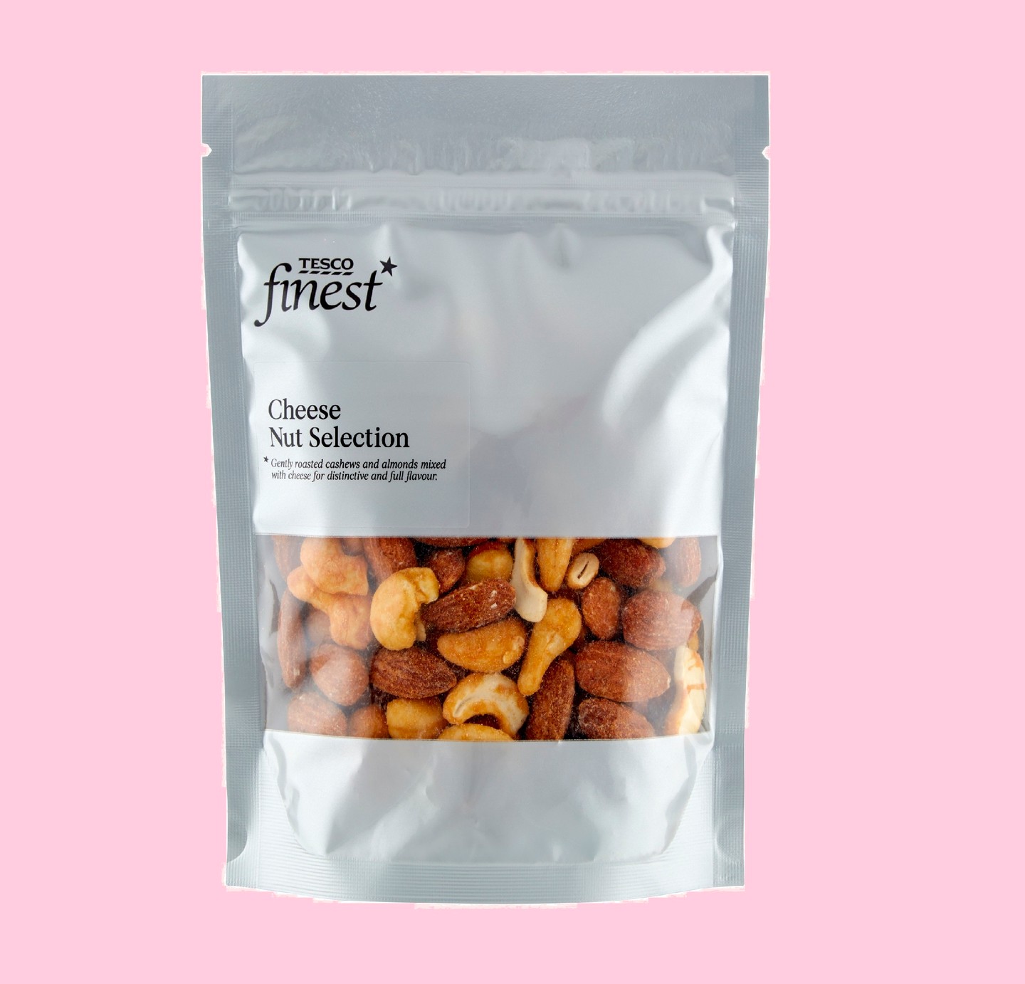 Tesco Finest sajtos ízesítésű pörkölt mandula és kesudió 150 g