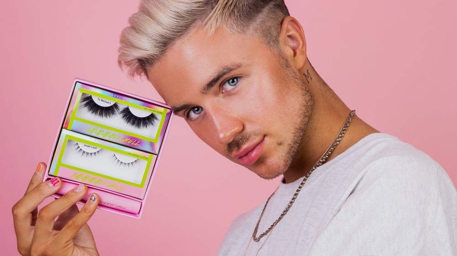 GlamDrop: Ha eddig nem szeretted a műszempillákat, most bizony meghozzuk a kedved!