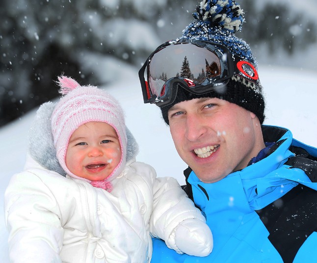 kate middleton, vilmos, vilmos herceg, trónörökös, györgy herceg, charlotte, hercegné, hercegnő, síelés, alpok