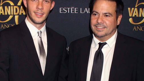 Újabb divattervező házasodott 50 felett