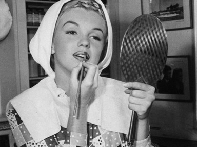 Karantén-szépségápolás: így ápold a bőröd a szakértő szerint