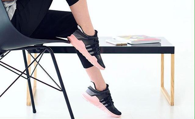 Megérkeztek a tavasz első hírnökei a PIG SHOES üzletekbe!