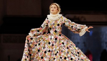 8 ikonikus ruha a Vogue World kifutójáról, ami a legvadabb álmainkat is felülmúlta