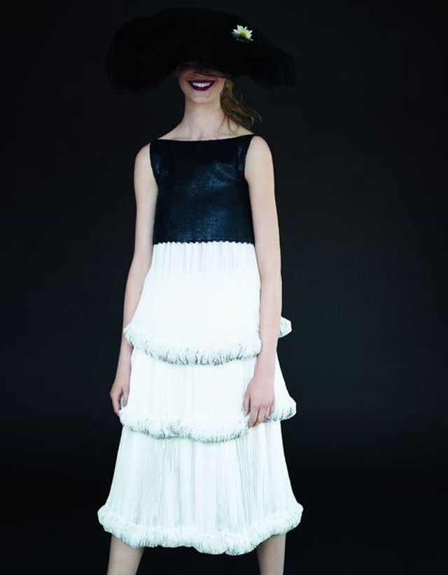 chanel, palvin barbara, barbara palvin, mihalik enikő, magyar modellek, peter faragó, kiállítás, ludwig múzeum